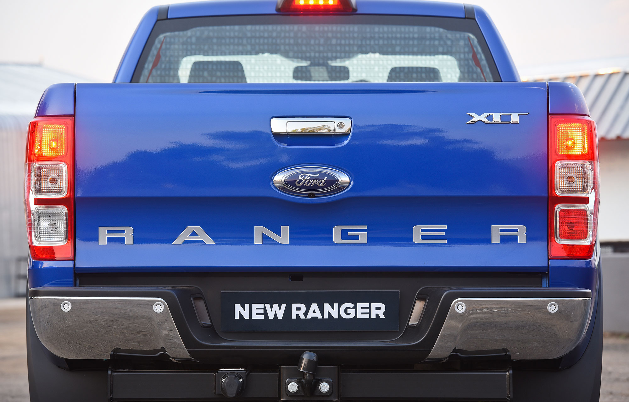 Ford ranger blue